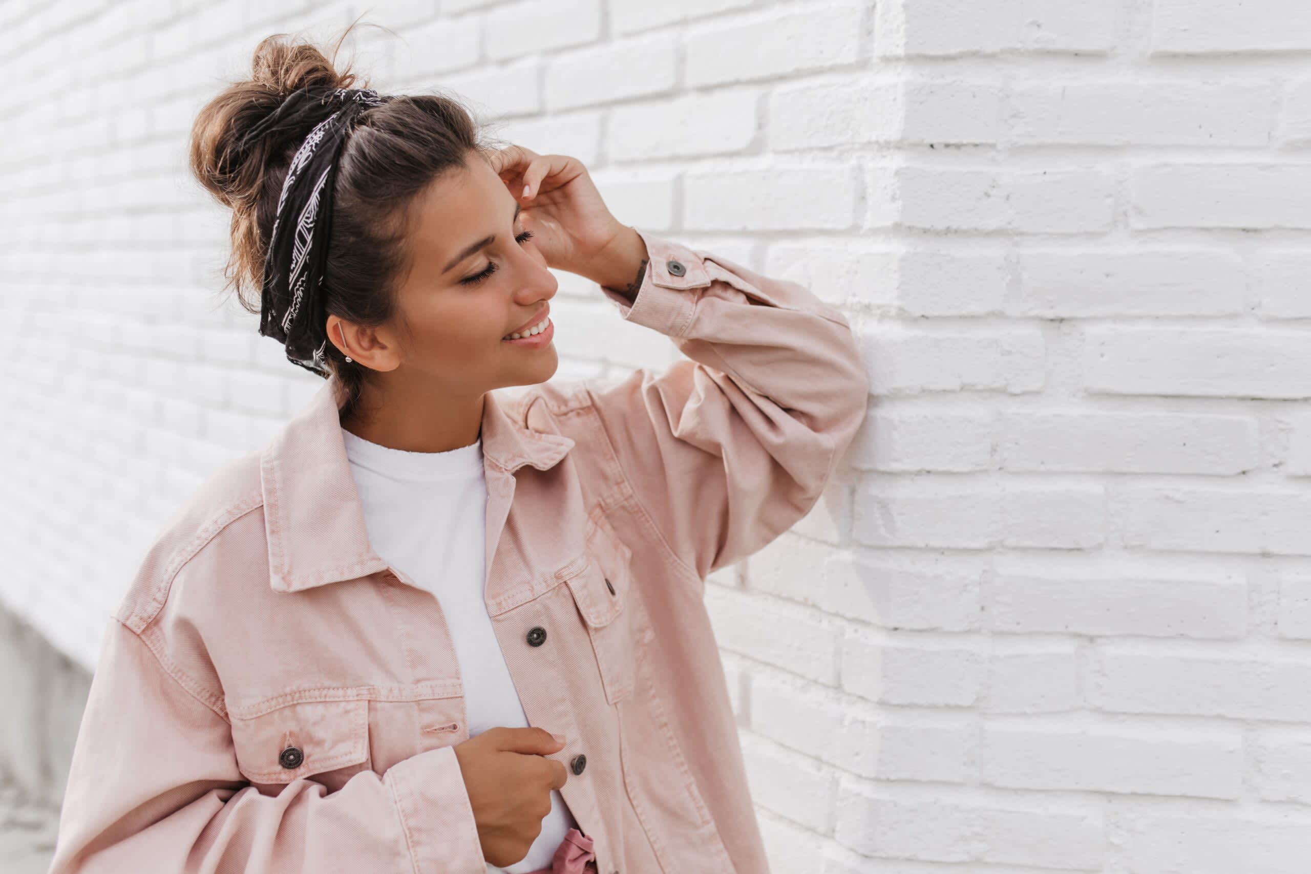 Penteado com lenço no cabelo