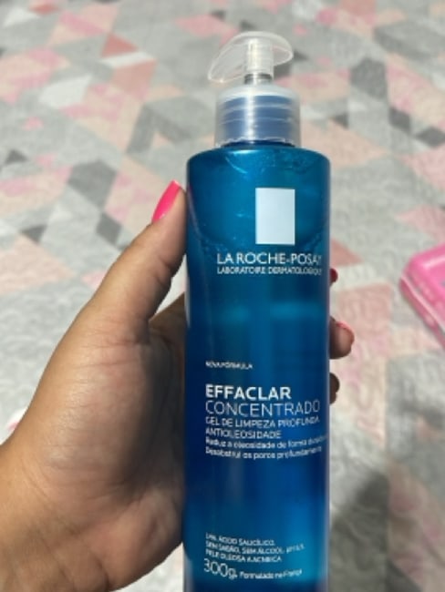 Gel de Limpeza Facial La Roche-Posay Effaclar Concentrado 300g - Drogaria  Sao Paulo