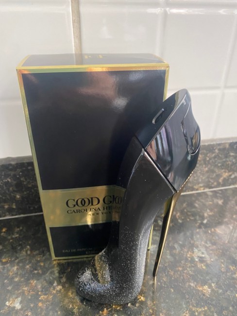 Good Girl Suprême Carolina Herrera Eau de Parfum - Perfume Feminino 80ml  Rede dos cosméticos, beleza com quem entende. - Rede dos Cosmeticos