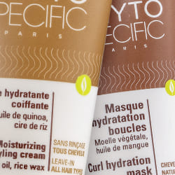 Phytospecific para fios cacheados, crespos, ondulados e com textura. Composta por fórmulas ricas em ativos naturais, oferece produtos focados na hidratação e reparação dos fios encaracolados.