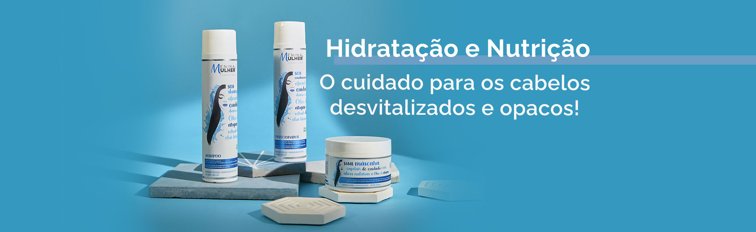 Menina e Mulher Cosméticos