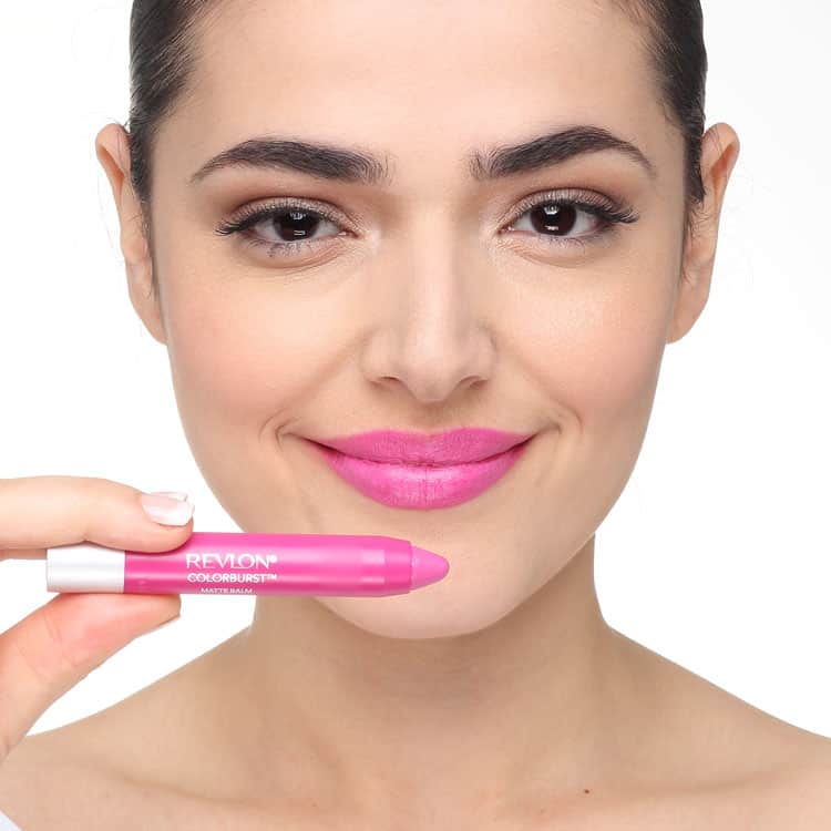 Revlon ColorBurst Matte Balm Showy - Batom 2,7g