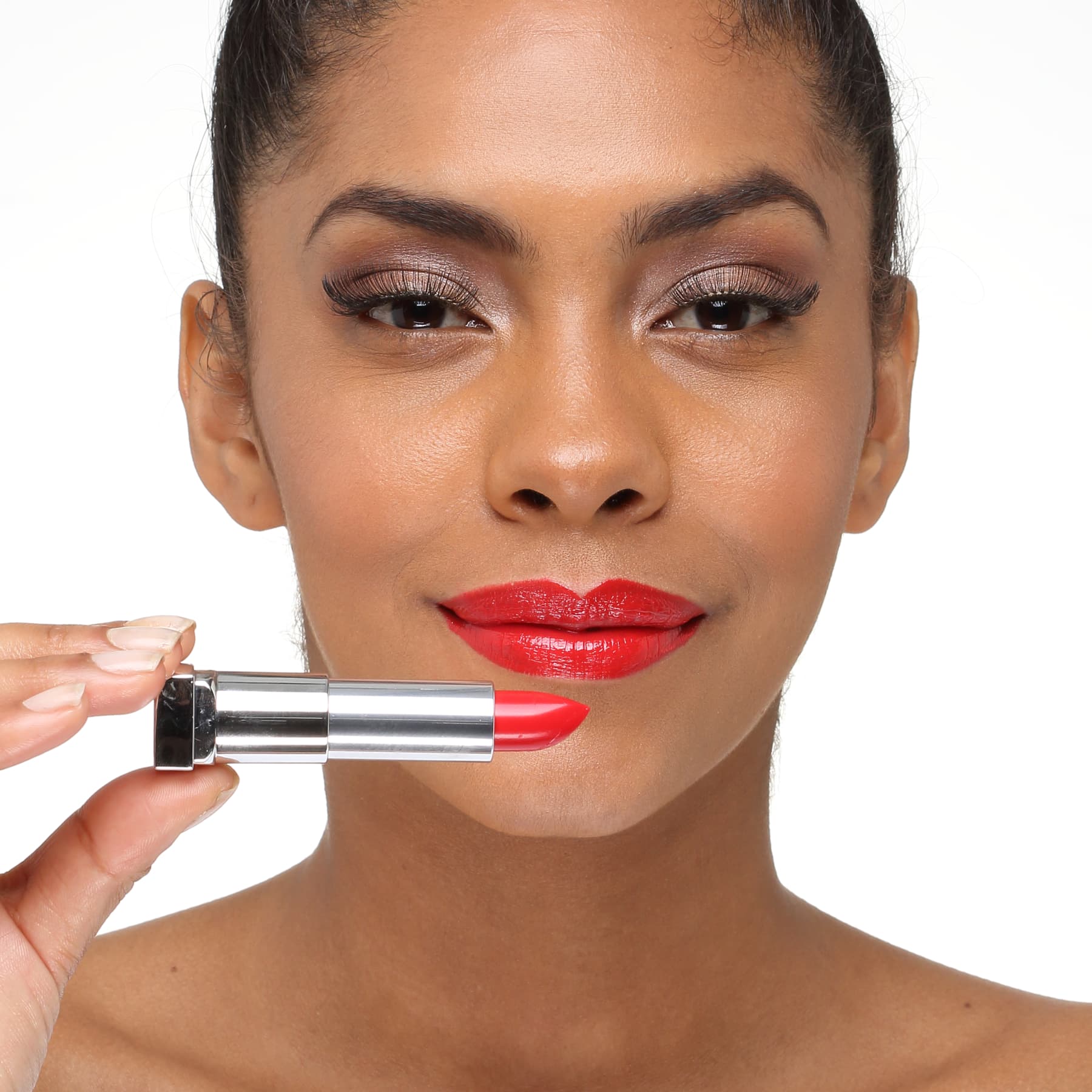 Maybelline Color Sensational Vermelhos Poderosos 307 Vou de Vermelho - Batom Cremoso 4,2g