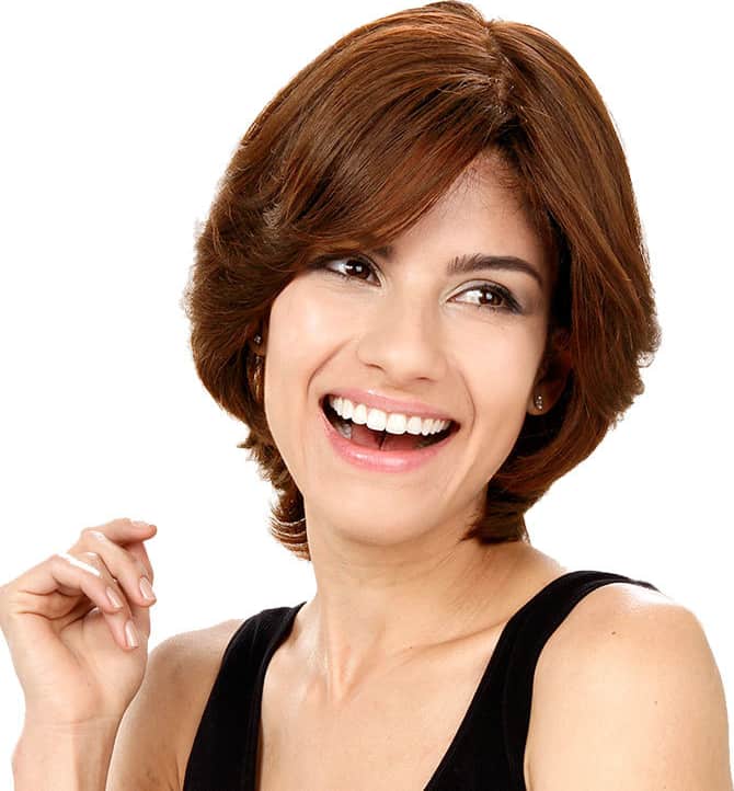 Crown Wigs Amanda Castanho Claro - Peruca 25cm