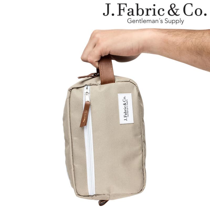 TRAVEL CASE SAND