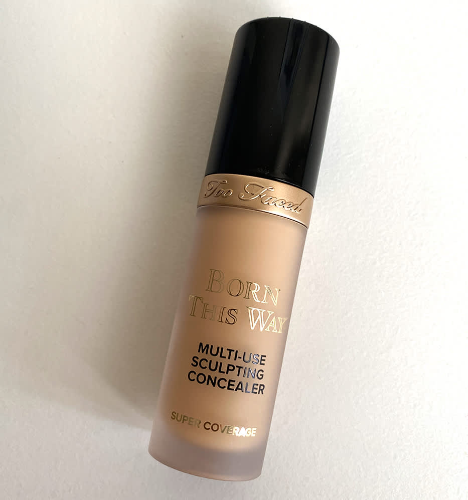 Resenha: Corretivo Born This Way Too Faced