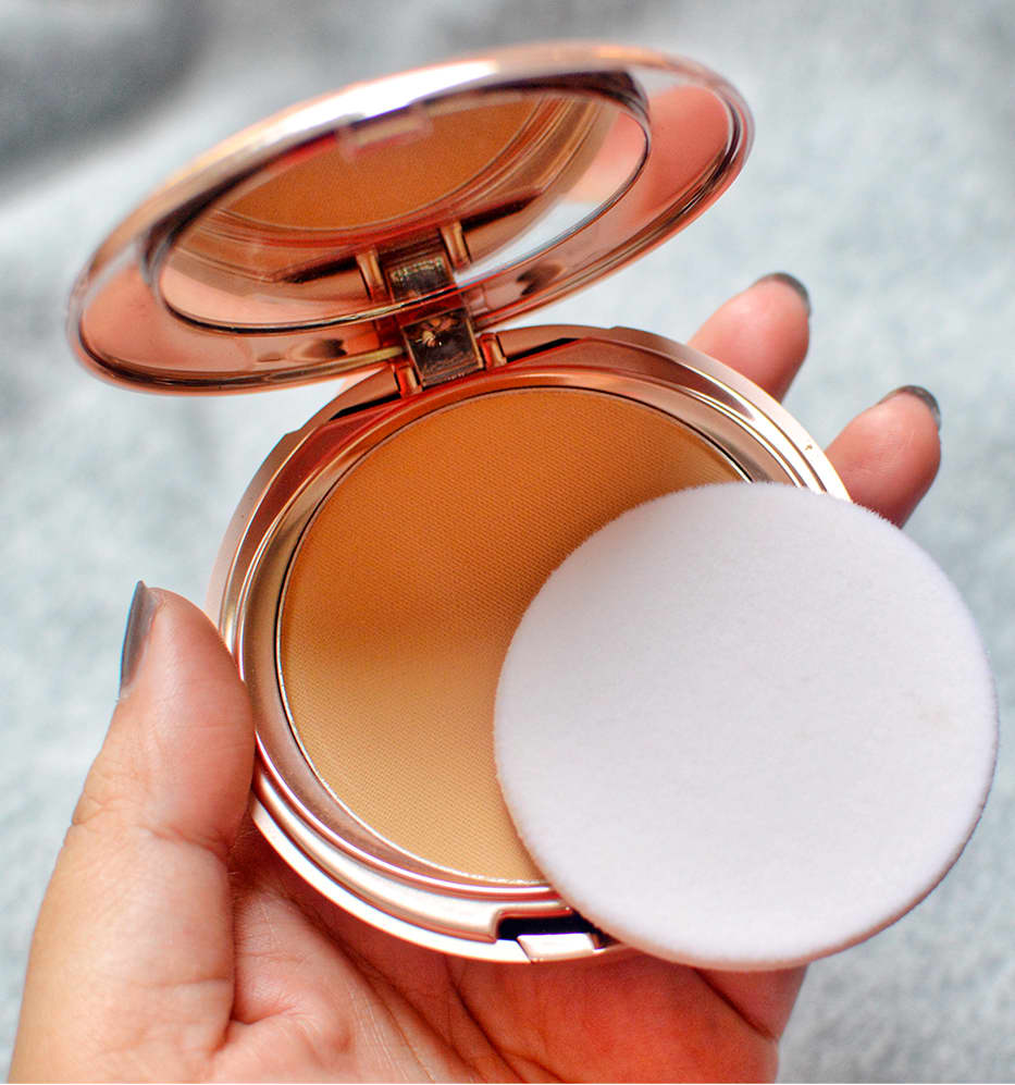 Pó compacto ou pó solto e a diferença na maquiagem