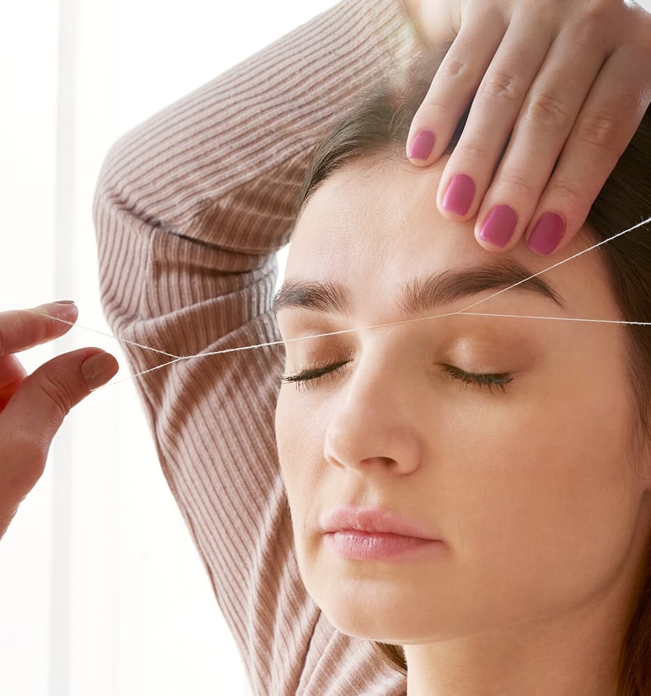 Design de sobrancelhas: prós e contras de cada método