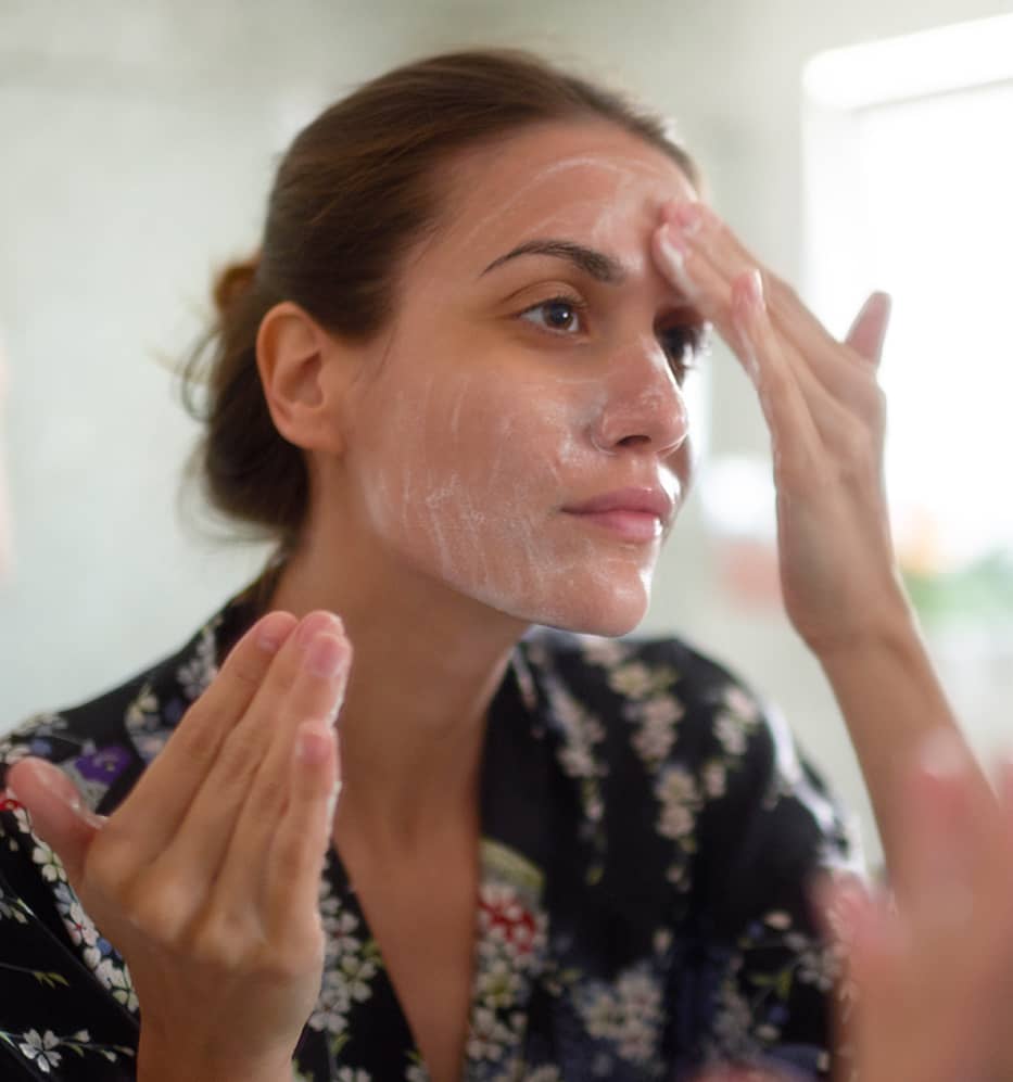 Skincare para pele acneica: passo a passo