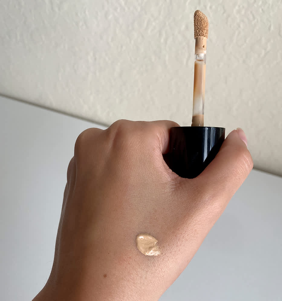 Resenha: Corretivo Born This Way Too Faced