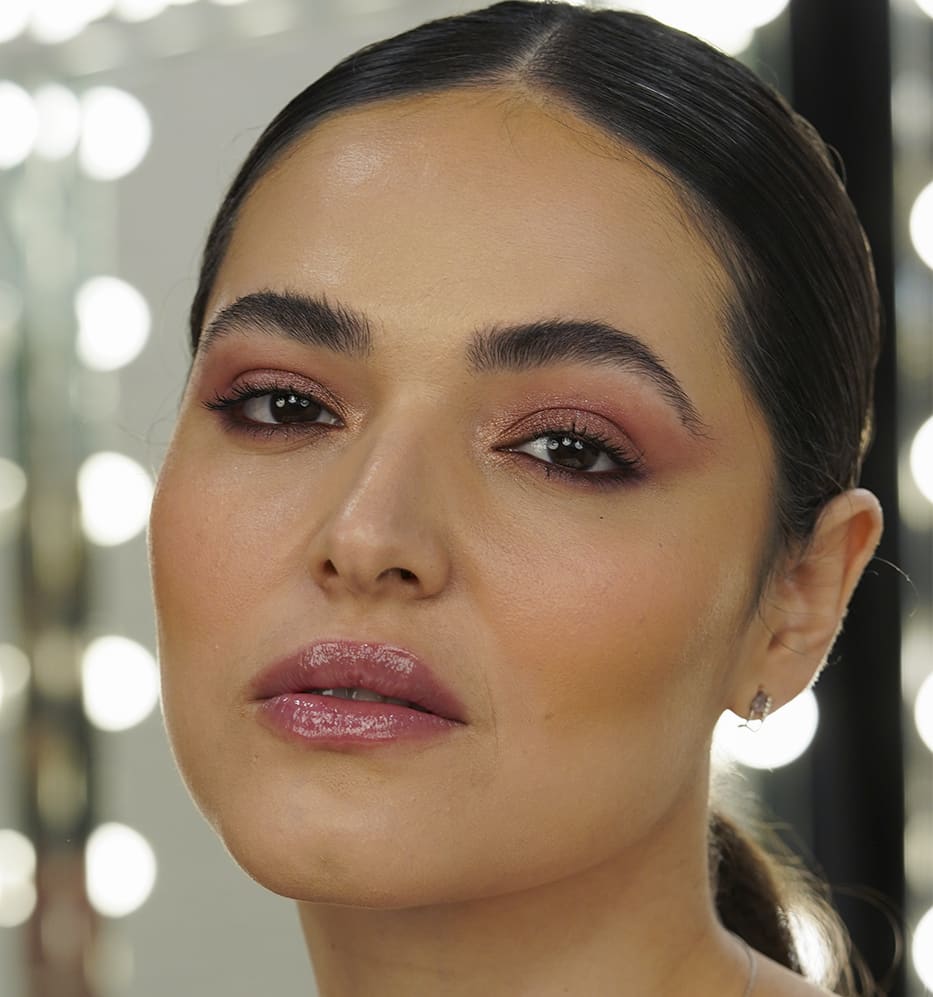 Como fazer esfumado no olho de um jeito fácil