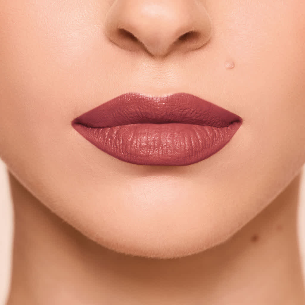 boca com batom marom precioso