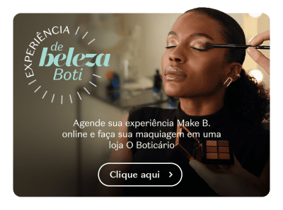 O banner mostra uma mulher aplicando maquiagem em seu rosto, comunicando a Experiência de Beleza Boti.