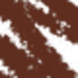 O produto apresentado na imagem é um lápis de maquiagem da marca Nathalia Capelo. O lápis possui um design simples, com um corpo preto e uma ponta branca. O rótulo do produto exibe o nome da marca "Nathalia Capelo" em letras brancas.