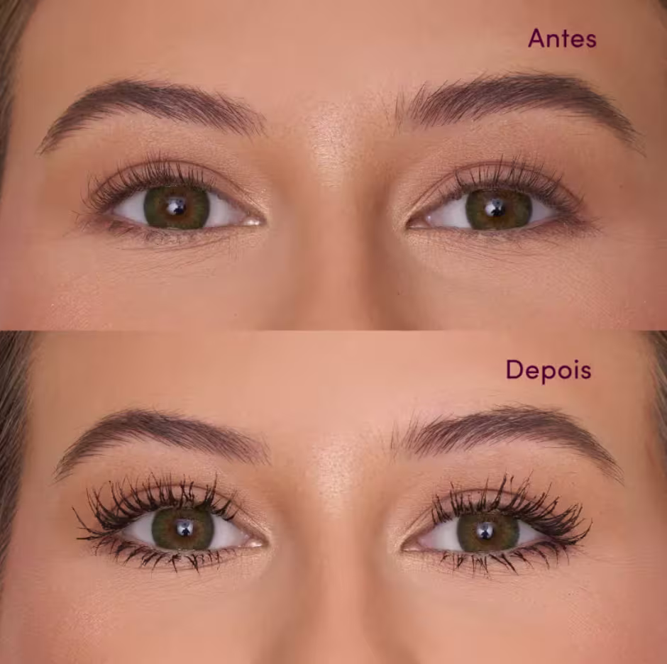 Cílios da niina no antes e depois de usar a máscara. Ao aplicar a máscara, os cílios ganham muito mais volume e definição.