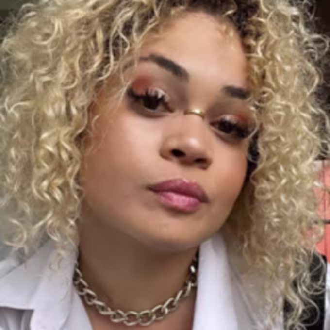 Karine Soares