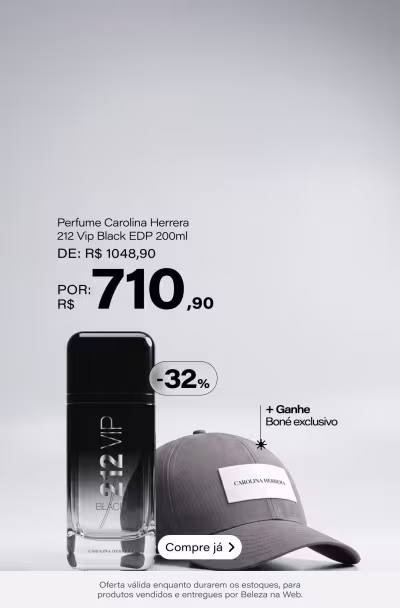 212 Vip Black Carolina Herrera Eau De Parfum - Perfume Masculino 200ml De: R$ 1048,9 Por: R$ 710,9 Selo: 32% OFF + Ganhe Boné *Vendidos e entregues por Beleza na Web