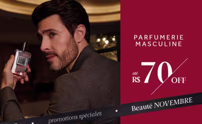 Um homem segurando um frasco de Le Charmeur 250, parfumerie masculine com um desconto de até R$70.