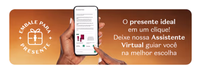 Banner verde que mostra uma mão segurando um celular com a Assistente Virtual. A frase convida a deixar a Assistente Virtual guiar você na melhor escolha.