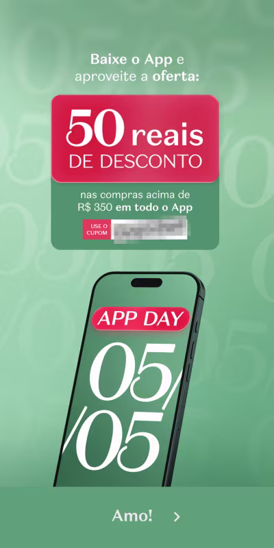 O banner apresenta uma oferta promocional de um aplicativo, com um desconto de R$ 50 em compras acima de R$ 350 no aplicativo. O banner destaca a data "05/05" como "APP DAY" e convida o usuário a aproveitar a oferta.