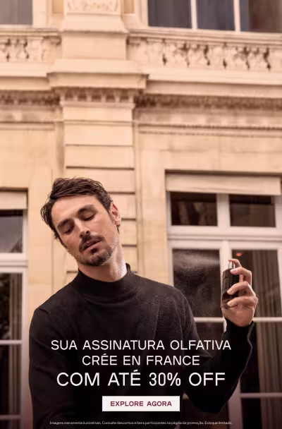Kit de Presente O.U.i sobre fundo vermelho, comunicando promoção de Eau de Parfum com até 17% de desconto.
