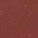 A imagem mostra a embalagem de um blush rosa claro. Em formato redondo, dentro de uma caixinha de acrílico transparente. A caixa está aberta e na parte superior, tem o nome da marca em destaque.