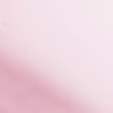 Gloss labial da marca Eudora Make, com aplicador, em tom rosado translúcido, com rótulo dourado contendo o nome "Micro Injection" e "Gloss Labial".