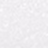 Gloss labial, embalagem transparente com tampa e aplicador laranja. O produto está destampado, com a tampa ao lado.