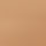 Bisnaga preta da marca Vult contendo Base Líquida Iconic Matte com acabamento natural, longa duração e cobertura média, sem transferência e com Tecnologia Pro-Finish.
