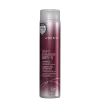 Shampoo Detox Defy Damage da marca Joico. Embalagem cilíndrica em roxo escuro com detalhes em prata. Rótulo com texto em inglês, francês e espanhol descrevendo que é um shampoo purificador que remove metais, minerais e cloro dos cabelos.
