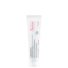 Creme da marca Avène. O texto no rótulo indica que se trata de um produto de tratamento para acne.