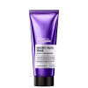 Tubo de tratamento alisador de cabelos da L'Oréal Professionnel, da linha Keratin Alpha Sleek, com embalagem roxa e branca, apresentando informações sobre o produto.