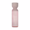 Frasco de perfume Lattafa Eclaire, com design ondulado em tons de rosa, contendo texto em árabe e inglês indicando o nome do produto "Perfume Mist".