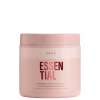 Máscara capilar Essential da marca Braé. Embalagem plástica rígida na cor rosa claro. Rótulo na parte frontal com o nome do produto "Essential" em letras vermelhas grandes.