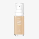 Frasco de maquiagem True Match da L'Oréal Paris, com embalagem transparente e rótulo destacando o nome do produto e a descrição "Super-Blendable Foundation".