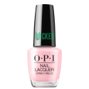 Produto de esmalte de unhas OPI da linha Wicked. Frasco de vidro transparente com tampa preta. O esmalte tem uma cor rosa perolada brilhante. O rótulo exibe o logotipo OPI em letras pretas, com o nome "Wicked" em verde na tampa.