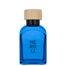 O produto apresentado é um frasco de perfume da marca Adolfo Dominguez, com o nome "NEROLI" impresso em letras pretas. O frasco possui um formato cilíndrico e é predominantemente azul, com uma tampa de madeira na parte superior.