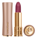 Produto de beleza Lancôme com embalagem dourada e rosa, contendo um batom de cor vermelho arroxeado escuro com acabamento fosco e o logotipo da marca.
