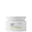 Frasco branco com rótulo da marca Keune, contendo "Radiant Gloss", uma máscara iluminadora de 250 ml. O produto apresenta uma faixa dourada no rótulo, indicando sua função de realçar o brilho e a luminosidade dos cabelos.