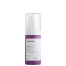 Frasco de vidro transparente com tampa branca, contendo sérum facial com microagulhas de colágeno da marca Océane, em tom roxo e branco.