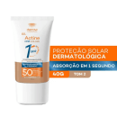 Proteção solar dermatológica. Absorção em 1 segundo. FPS 50. Tom 2