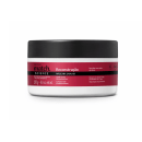 É um pote de máscara capilar da linha Match Science. A embalagem é um frasco plástico branco e vermelho com tampa preta. Na parte frontal, há o logotipo "match." e o nome do produto "Reconstrução Máscara Capilar" em letras vermelhas e pretas.