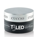 O produto apresentado é um gel esculpidor da marca Cuccio, chamado "T3 LED Cool Cure Sculpting Gel". A embalagem é um pote redondo com tampa prateada, contendo 28g do produto.