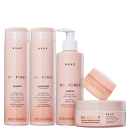 A imagem mostra uma linha de produtos de beleza da marca Braé, voltada para cabelos cacheados e ondulados. Os rótulos exibem o nome da marca e a linha "Go Curly", que promete definir e controlar o frizz dos cachos, deixando-os sedosos e brilhantes.