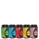 Divas é uma linha de produtos para cabelos cacheados da marca Griffus. São apresentados cinco potes pretos com tampas da mesma cor, cada um rotulado com um círculo colorido (verde, azul, vermelho, amarelo e rosa) e o nome "Divas" em letras brancas.