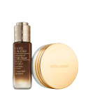 Kit com balm de limpeza e sérum facial reparador Advanced Night da marca Estée Lauder.
