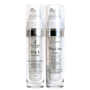 A imagem mostra dois frascos cilíndricos transparentes com tampa também transparente, com rótulos brancos.