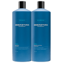 Dois frascos de produtos de beleza da marca Sebastian Professional, com embalagens azuis e pretas. Um é um shampoo e o outro é um condicionador da linha Hydre, que promete hidratação intensa para cabelos.