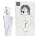Perfume da marca Lattafa Perfumes, com embalagem branca e detalhes em preto. O frasco possui formato de cavalo e a caixa apresenta um design elegante com o nome "Maahir Honor" em destaque.