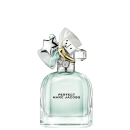 Frasco de perfume da marca Marc Jacobs, com design moderno e minimalista em tons de verde e prata. O rótulo exibe o nome "Perfect Marc Jacobs" em letras pretas. O frasco possui detalhes decorativos, como uma estrela prateada no topo.